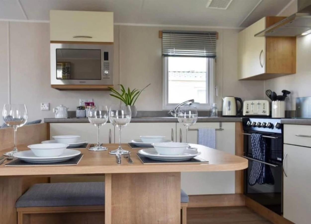 Brand New 2 Bedroom Lodge Perfect For Families Morecambe Bagian luar foto